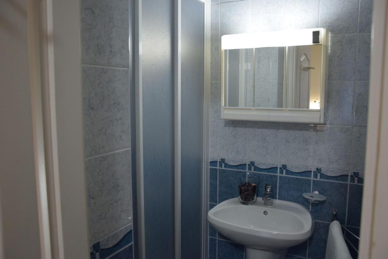 לינה וארוחת בוקר Zoeld Zona Zamardi Ueduelo מראה חיצוני תמונה